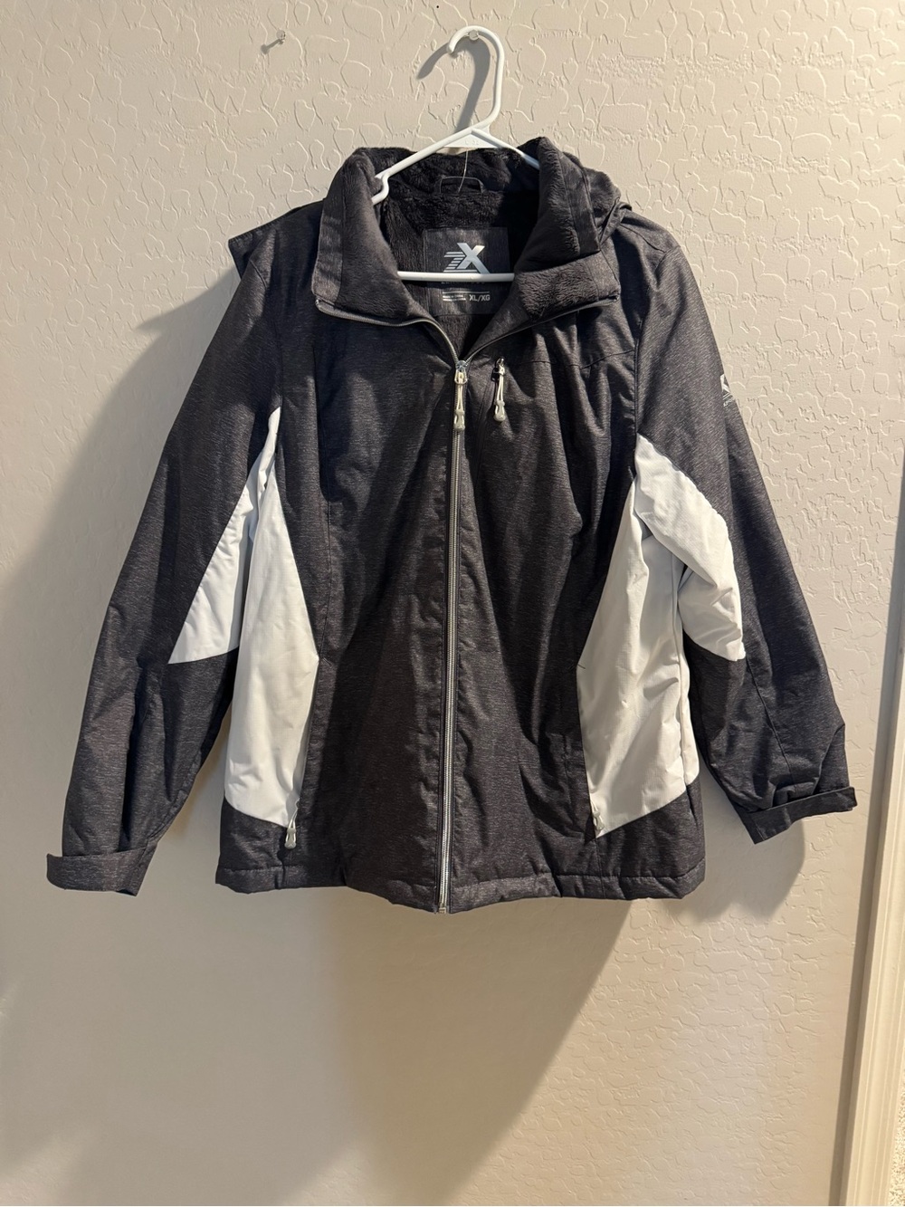 Womens Black & White Active Hooded Jacket -